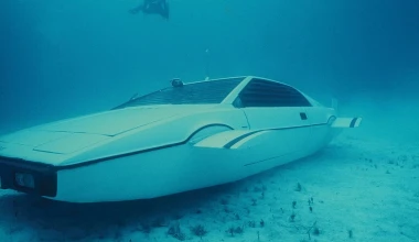 Διαθέσιμη η Lotus… υποβρύχιο του James Bond 