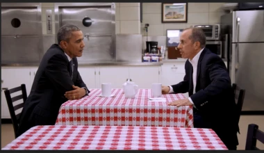 Video: O Πρόεδρος Obama οδηγά Stingray

