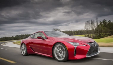 Lexus LC 500… σύντομα στους δρόμους (video)