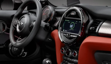 Αυτό είναι το νέο MINI John Cooper Works Convertible
