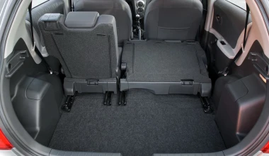 Toyota Yaris 1.33 5d Sol - 2010