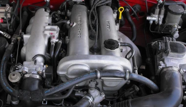 ΟΔΗΓΟΥΜΕ Mazda MX-5 : The best (*)