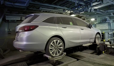 Το νέο Opel Astra Sports Tourer στο… φούρνο