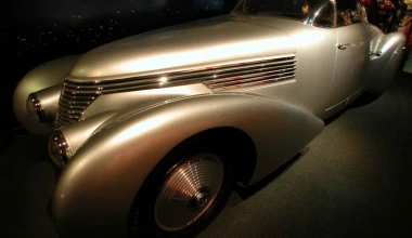 Petersen Auto Museum: Η εξέλιξη του εντυπωσιακού