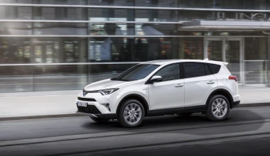 ΟΔΗΓΟΥΜΕ: Νέο Toyota RAV4 Hybrid