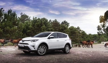 ΟΔΗΓΟΥΜΕ: Νέο Toyota RAV4 Hybrid