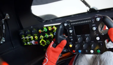 Audi R18 εκ των έσω

