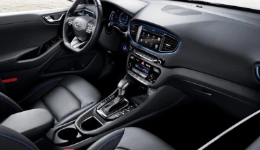 Με τρία αστέρια η Hyundai στη Γενεύη