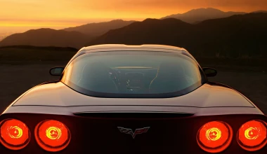 Chevrolet Corvette: 60 χρόνια σε φωτο-video