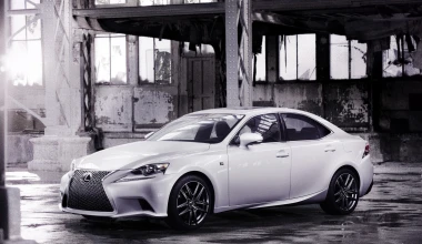 Lexus IS 250 & IS 300h στο Ντιτρόιτ