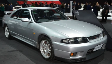 Πλούσιο «οφθαλμόλουτρο» από κλασικά Nissan GT-R