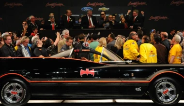 Batmobile του 1966 πουλήθηκε 3,5 εκατ. ευρώ 