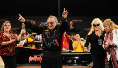 Batmobile του 1966 πουλήθηκε 3,5 εκατ. ευρώ