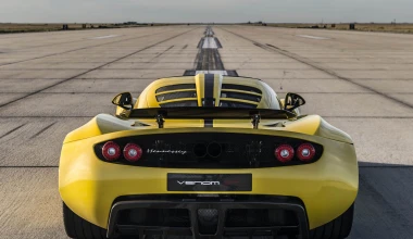 Ρεκόρ ταχύτητας με 427 km/h από τη Hennessey (video)