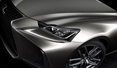 Ανανέωση για το Lexus IS (+video)