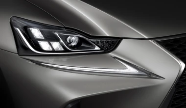 Ανανέωση για το Lexus IS (+video)