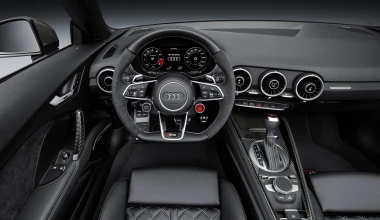 Πρεμιέρα  για τα Audi TT RS των 400 PS