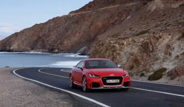 Πρεμιέρα για τα Audi TT RS των 400 PS