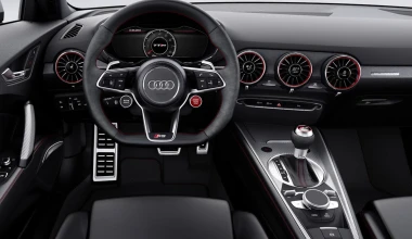 Πρεμιέρα  για τα Audi TT RS των 400 PS
