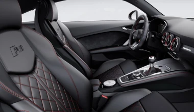 Πρεμιέρα για τα Audi TT RS των 400 PS