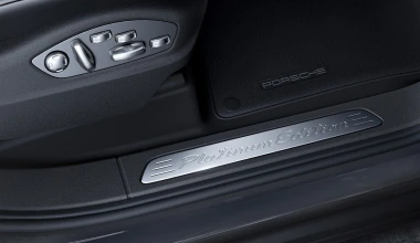 «Πλατινένια» Porsche Cayenne