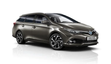 Toyota: Στόχος η κυριαρχία στα υβριδικά