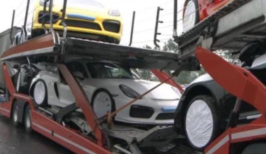 7 καινούργιες Porsche Cayman GT4 καταστράφηκαν… ταυτόχρονα!