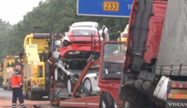 7 καινούργιες Porsche Cayman GT4 καταστράφηκαν… ταυτόχρονα!