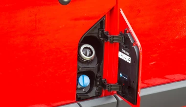 ΠΡΩΤΗ ΟΔΗΓΗΣΗ: Ford Transit 2.0 EcoBlue diesel