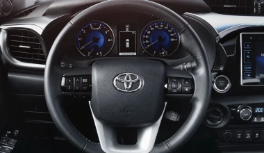 Νέο Toyota Hilux από 23.185 ευρώ
