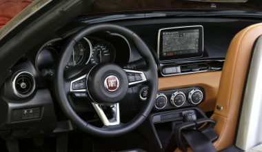 ΠΡΩΤΗ ΟΔΗΓΗΣΗ: Fiat 124 Spider