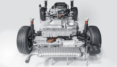 Το νέο MINI Countryman μπαίνει στην πρίζα