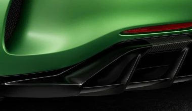 Mercedes-AMG GT R: Αποκαλύφθηκε το θηρίο! (video)