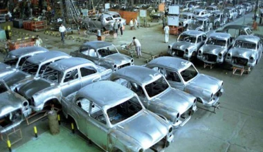 Hindustan Ambassador: Λόγω παλαιότητας