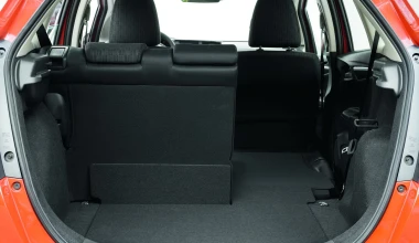 NEO HONDA JAZZ. Σε κερδίζει!