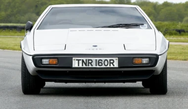 Lotus Esprit: Leading edge
