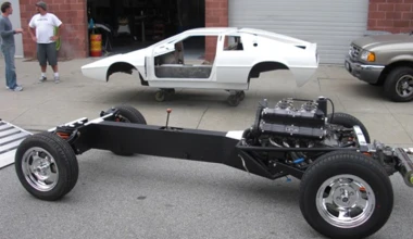 Lotus Esprit: Leading edge