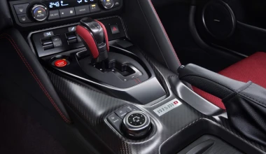 Το νέο Nissan 2017 GT-R Nismo «στον δρόμο»