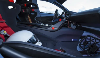 Hyundai RN30 κοιτώντας στα μάτια το Focus RS