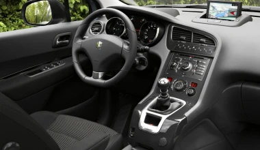 Peugeot 5008 1.6 THP Premium Pack