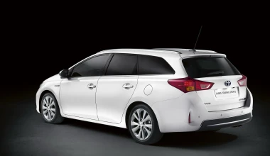 Toyota Auris Hybrid
