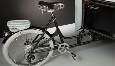 To αγαπημένο 2CV και σε… ηλεκτρικό 3κυκλο