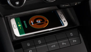 Η Skoda αποκαλύπτει το εσωτερικό της Octavia