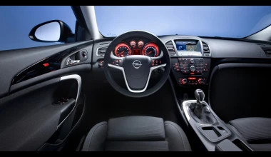 Opel Insignia 1.6 T 4d Sport