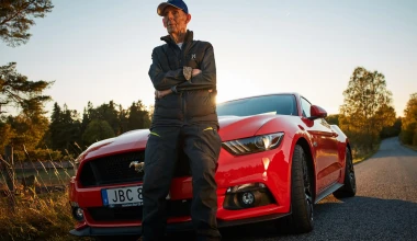 97χρονος αγόρασε Ford Mustang