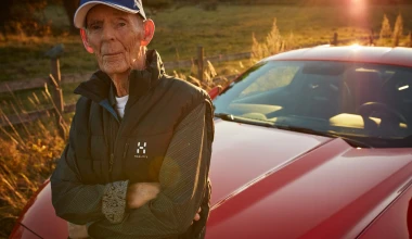 97χρονος αγόρασε Ford Mustang