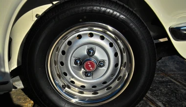 Triumph TR: TRue British sports-car