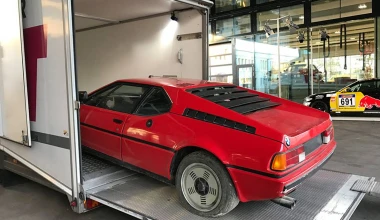 BMW M1 κάτω από… σκουπίδια