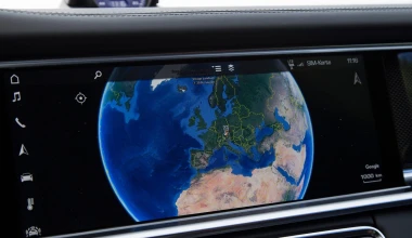 Οθόνη που κάνει… τα πάντα (video)