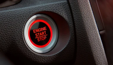 ΟΔΗΓΟΥΜΕ το νέο Honda Civic